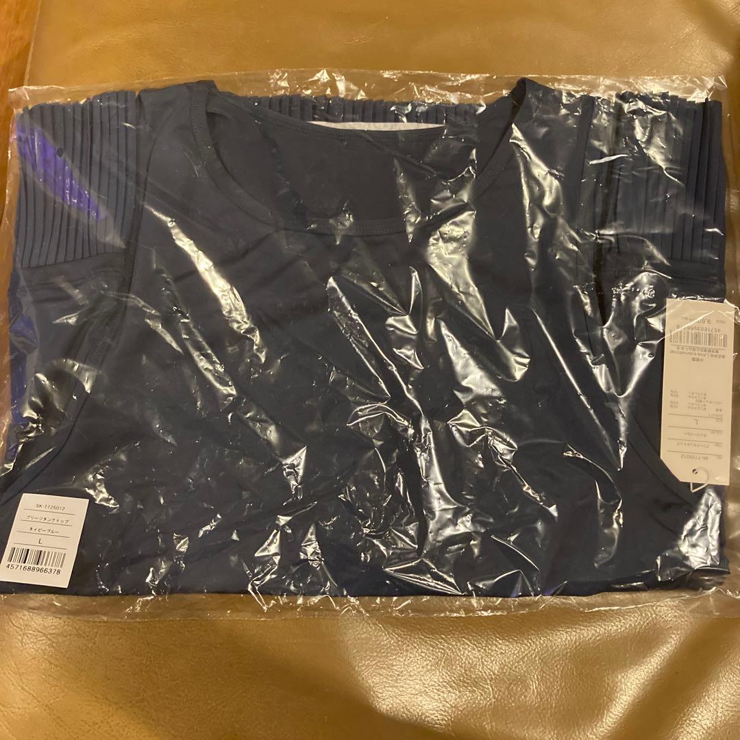 SUKALA プリーツタンクトップ　最終値下げ