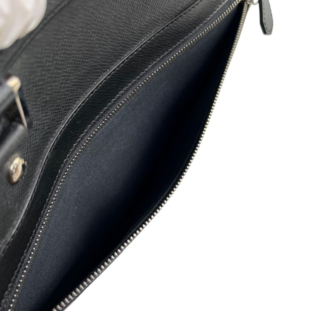 【美品】ルイヴィトン　タイガ　ビジネスバッグ　トート　レザー　黒　ハンド