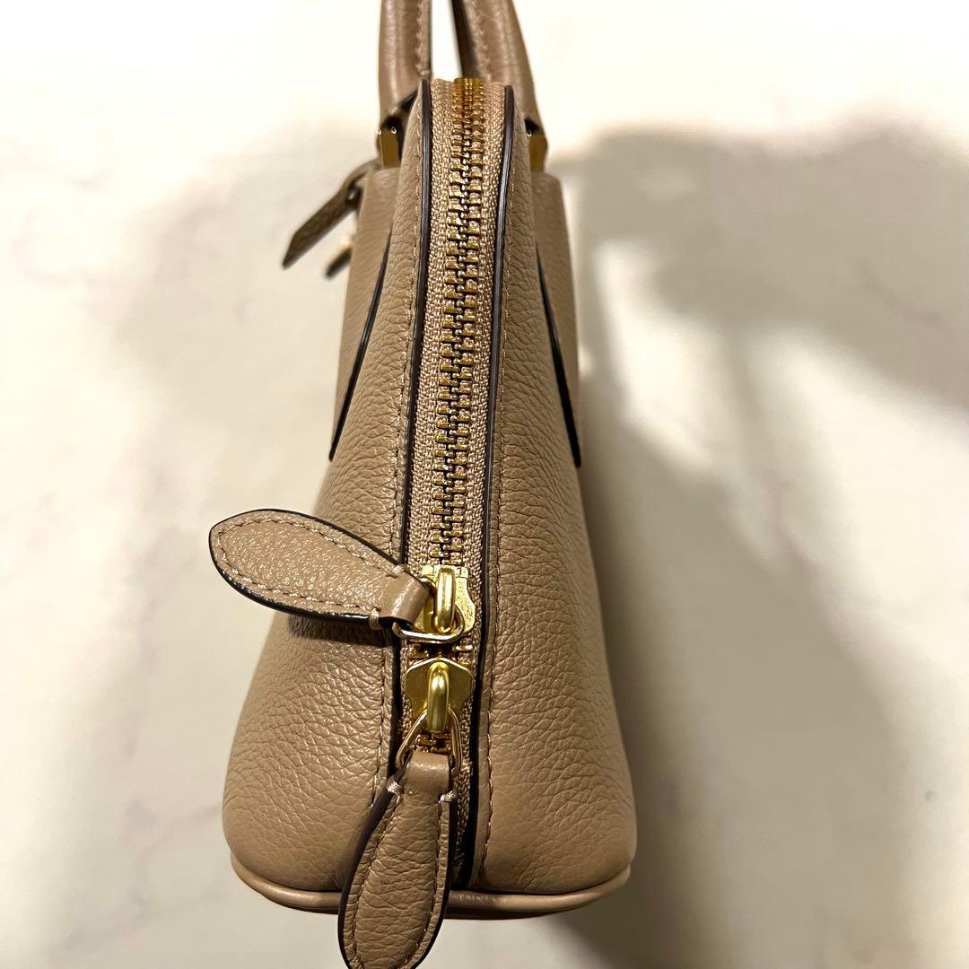 ほぼ未使用 トリーバーチ スウィング ショルダーバッグ 2way レザー 袋付き