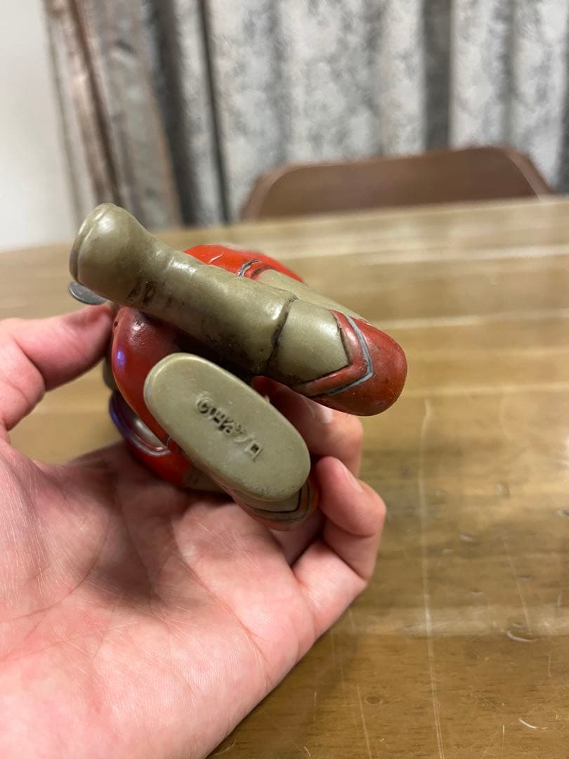 帰ってきたウルトラマン当時物　ぜんまい式