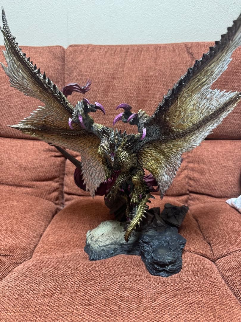 天廻龍シャガルマガラフィギュア　箱無し 再生産】カプコンフィギュアビルダー クリエイターズモデル 天廻龍