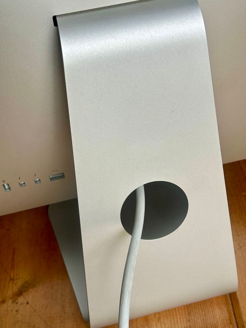 iMac（21.5-inch,Late 2013）2.7GHz Core i5