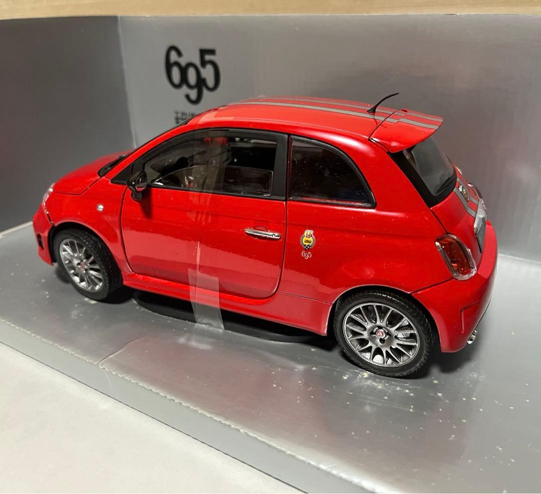 ミニカー 1/18 Fiat Abarth 695 Ferrari Tribute