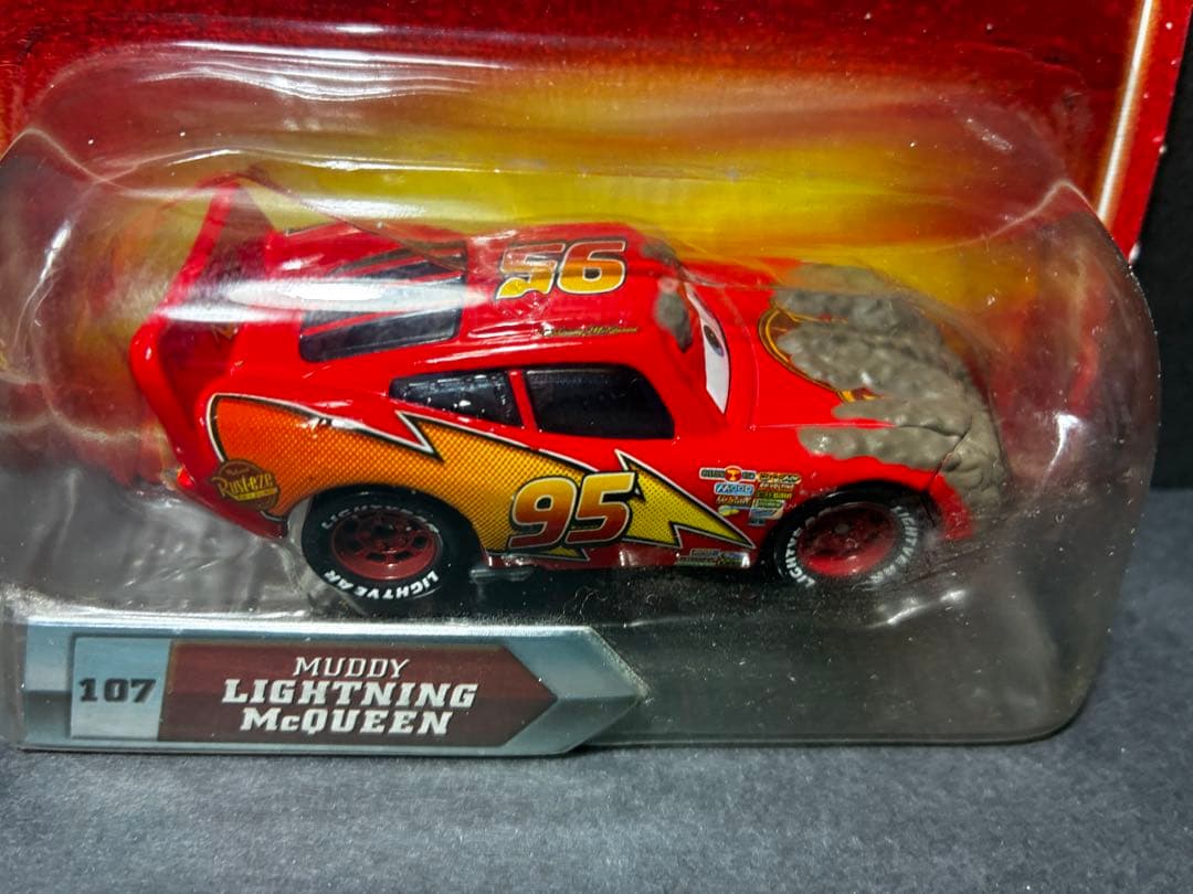 muddy マックィーン　マックイーン　泥　カーズ ミニカー