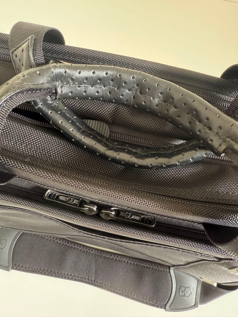 victorinox ビクトリノックス　ビジネスバッグ(黒)