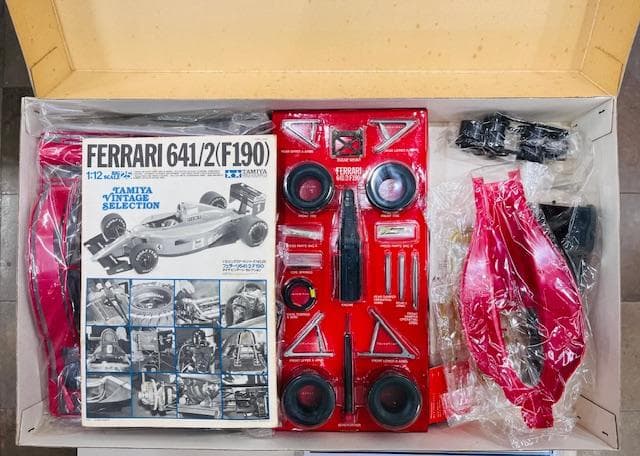 【絶版 】タミヤ・フェラーリTAMIYA FERRARI 641/2 マールボロ