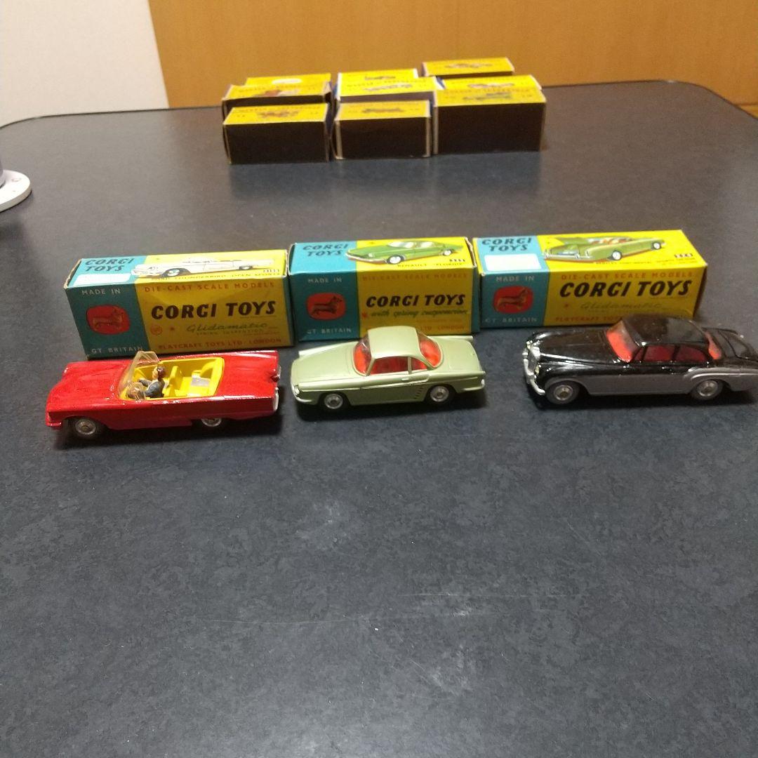 lesney models of yesteryear 9台とcorgi7台