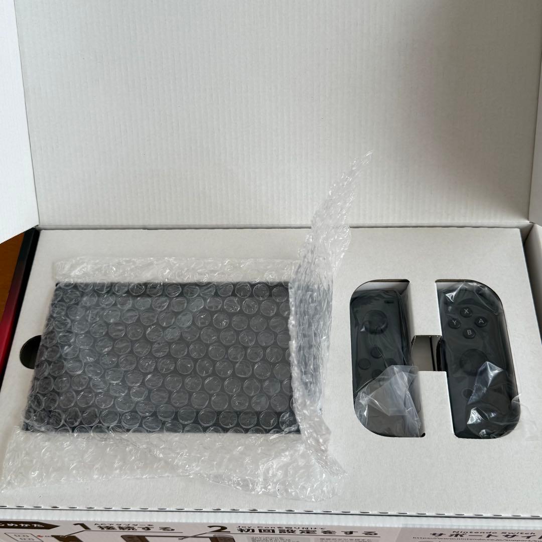 Switch Nintendo グレー　本体