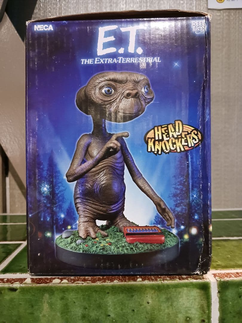 E.T. HEADKNOCKERS フィギュア