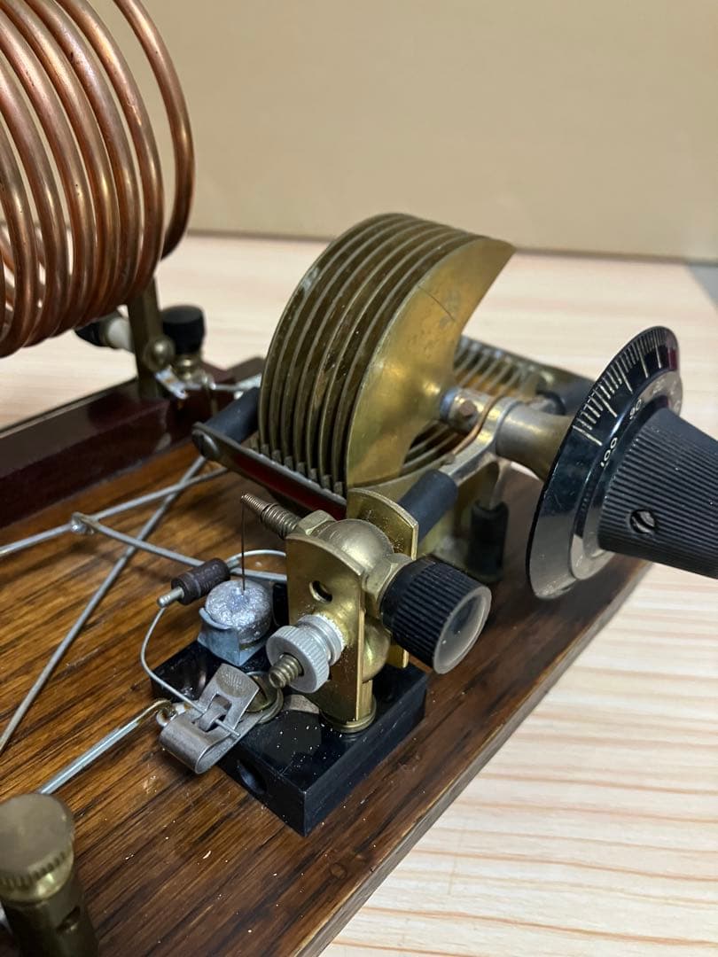 古調・短波帯の鉱石ラジオ(アンティークエレクトリック社製 米製)