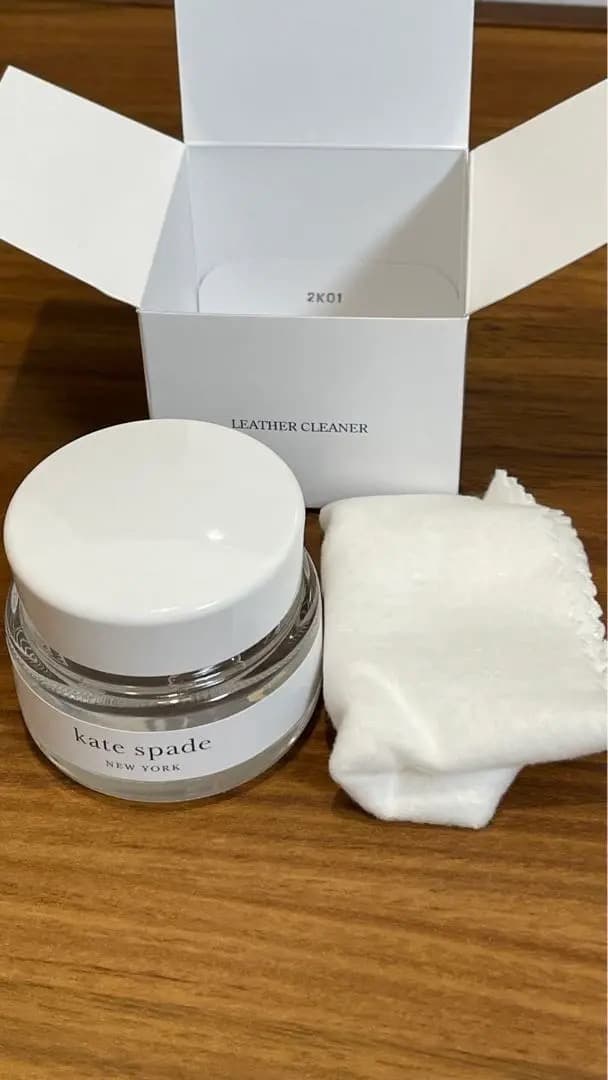 ケイトスペード　カードケース　キーチェーン　ケース　定期入れ　新品未使用