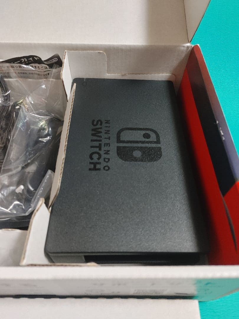 ニンテンドースイッチ　ドック　電源ケーブル　HDMIケーブル　グリップ