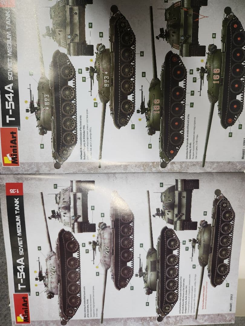 ミニアート1/35 T-54A & T-54-3戦車プラモデルセット