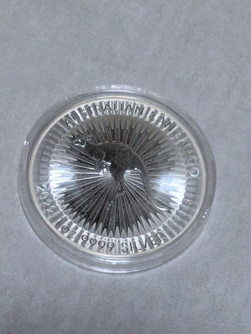 2022年 オーストラリアカンガルー銀貨　1オンス 記念銀貨1ドル1オンス オーストラリア 2022年 カンガルー／エリザベス2