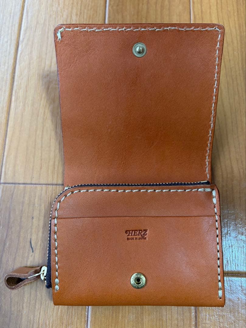【新品・未使用】HERZ 小型の小さな財布