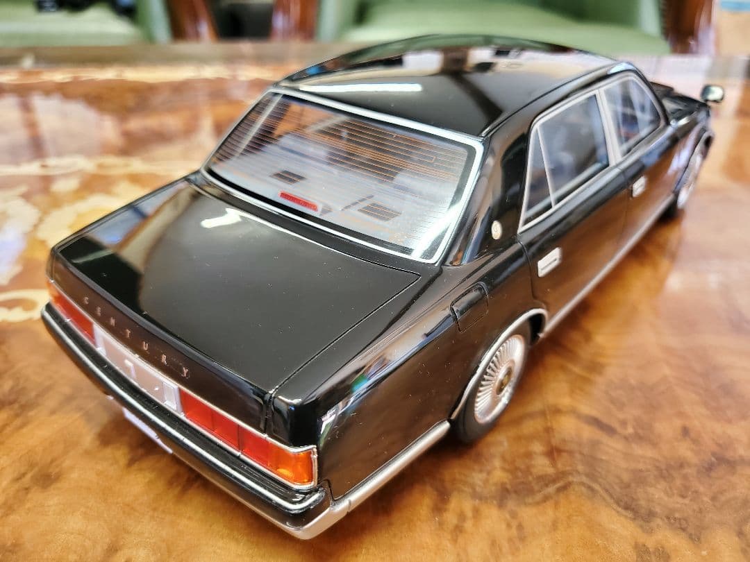 希少な京商サムライ　センチュリー1/18 702台限定299台目　GZG50