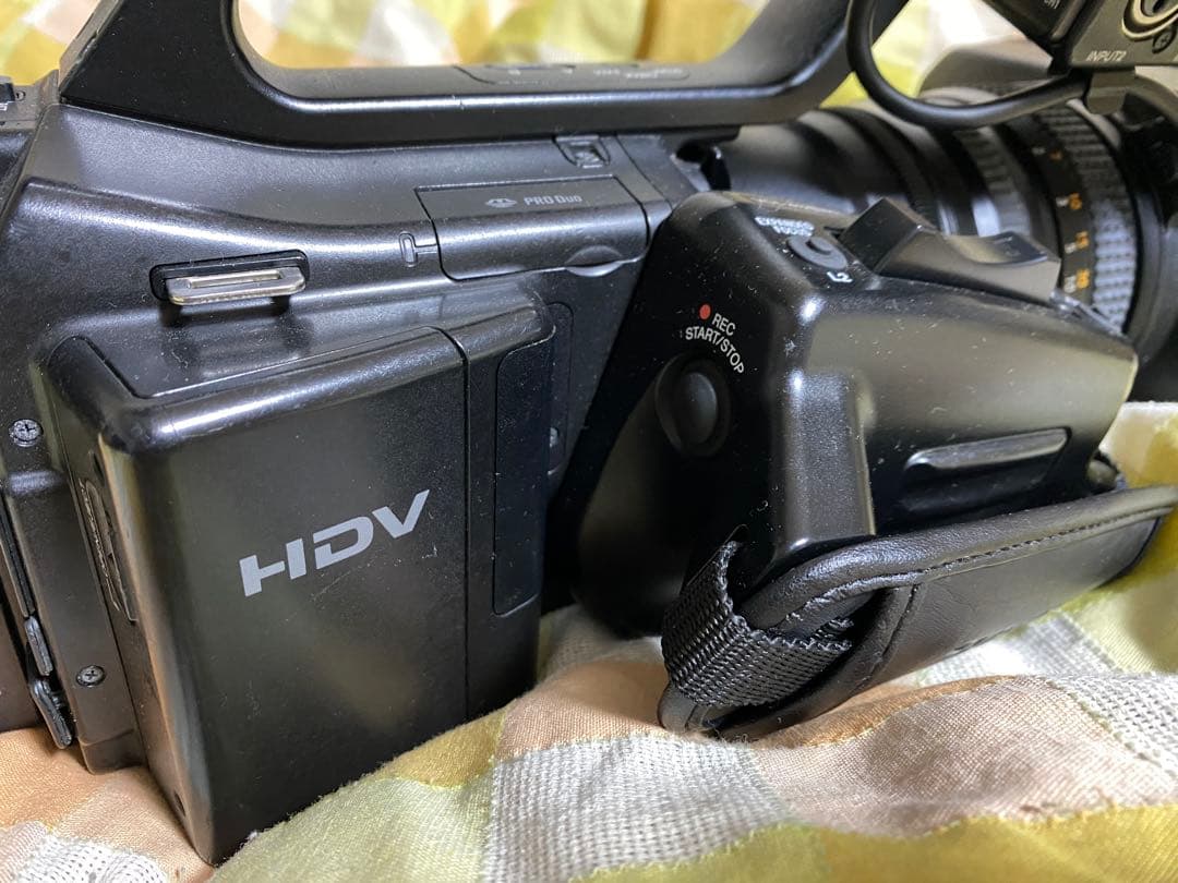 n*n様 SONY HVR-Z7J メモリカードレコーダー付属