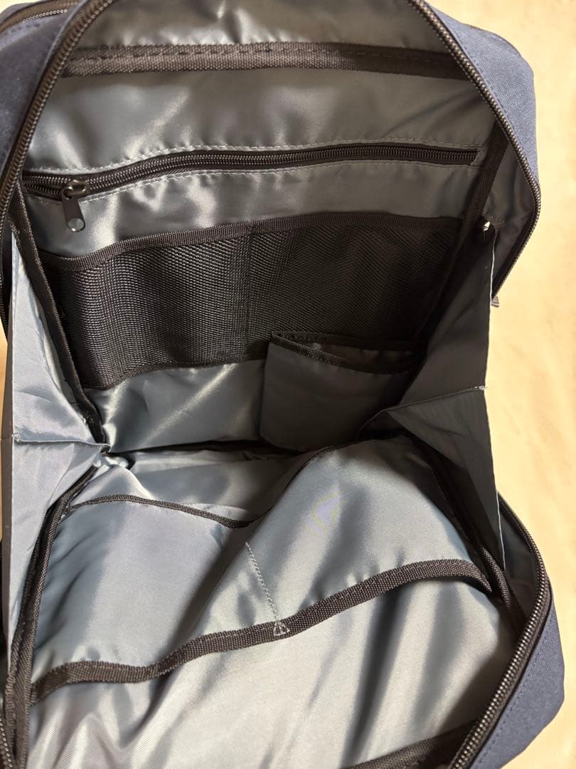 ネイビー ビジネスバックパック　型番　No.60385