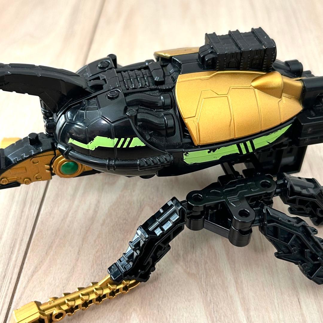 王様戦隊 DXキングオージャー タランチュラナイト　3大シュゴッド 現状品