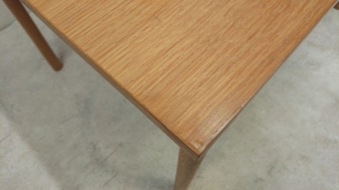 IDEE イデー STILT スティルト ダイニングテーブル