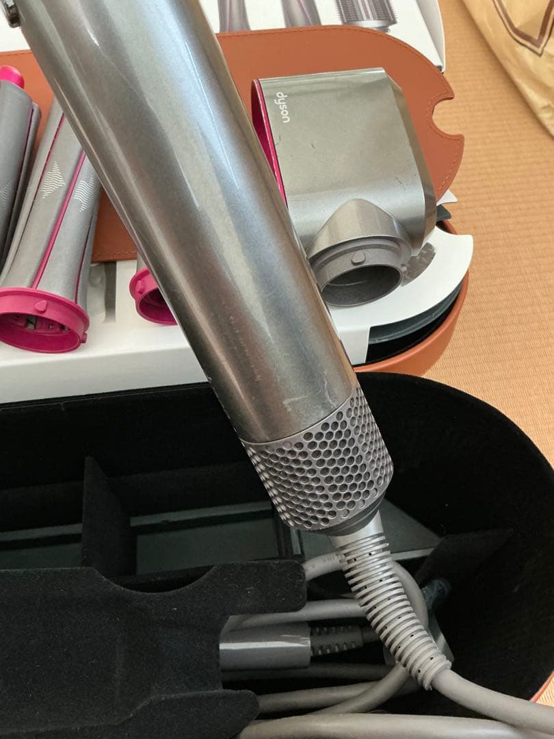 ダイソン エアラップ Dyson Airwrap Volume +