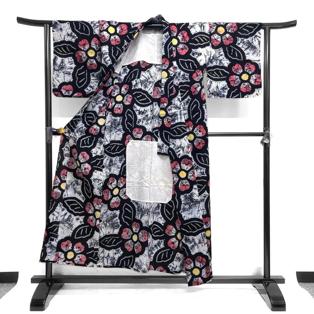 浴衣　有松鳴海絞り　花模様　リーフ 板締め　藍染　着物　063a d