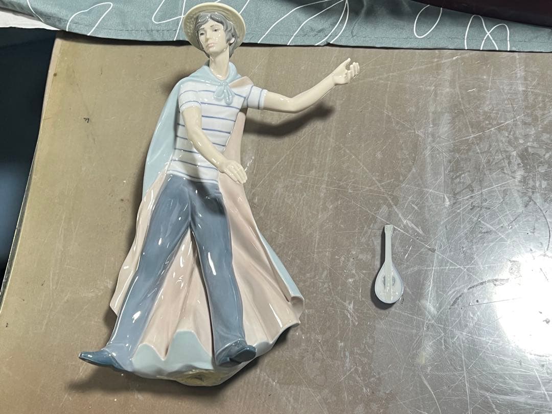 リヤドロ ゴンドラの恋人たち 台付 フィギュリン スペイン製 人形 置物