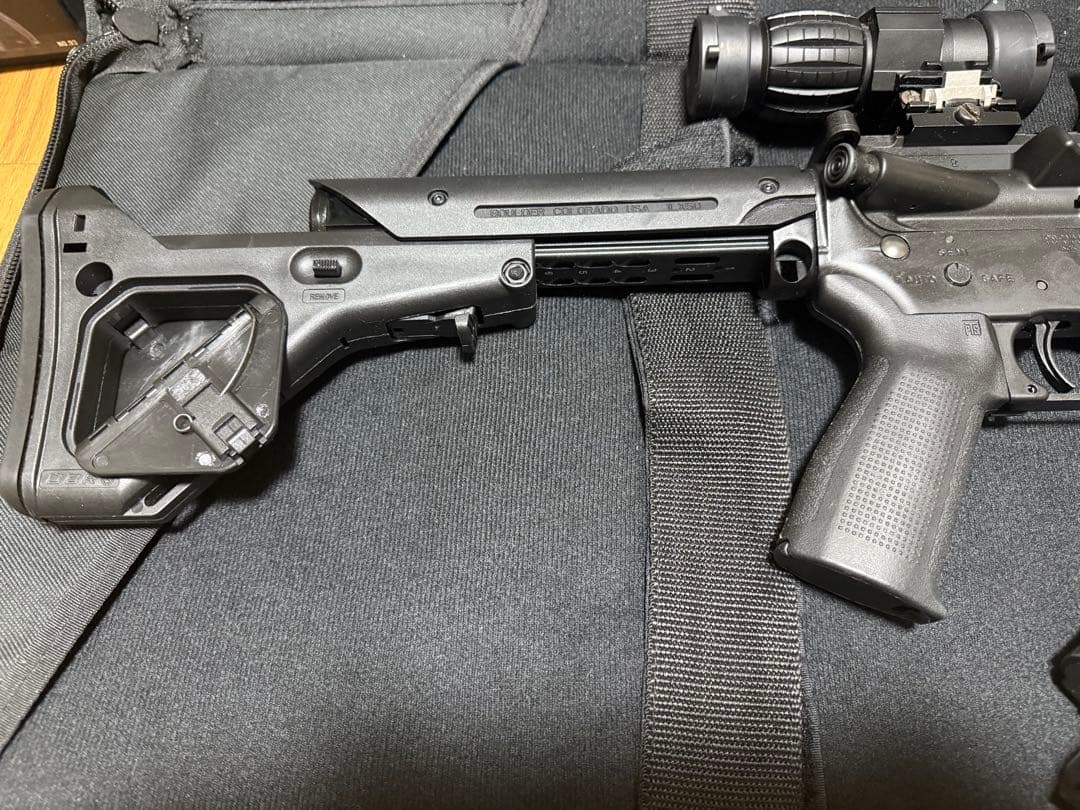 東京マルイ ガスガン M4A1カスタム マガジン3本付き