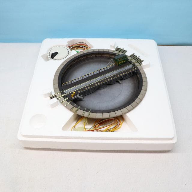 「合＊＊＊＊ア＊＊＊＊＊」　KATO　電動ターンテーブル＋アプローチ線路