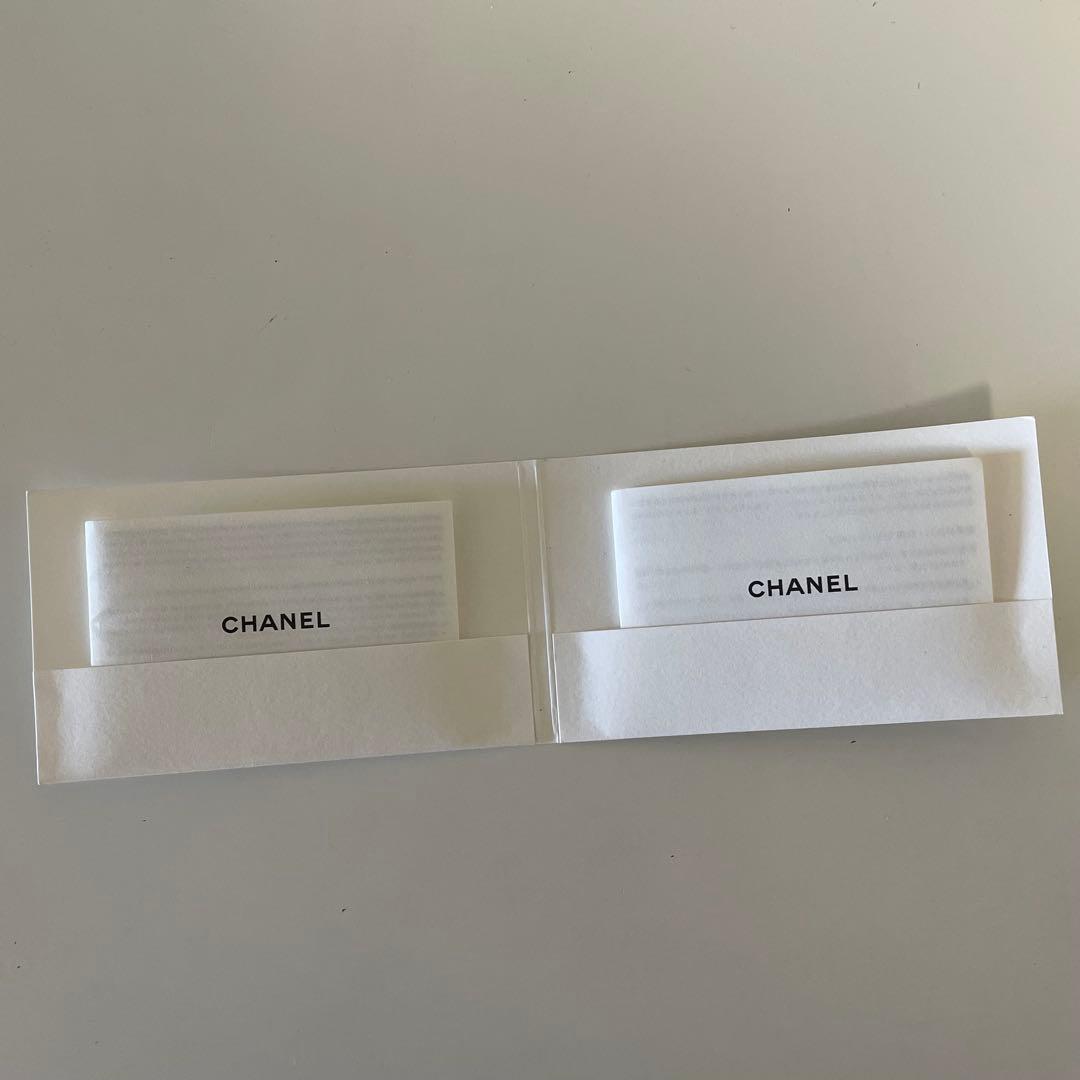 CHANEL シャネル　エナメル　ケース　マトラッセ　ライトブルー