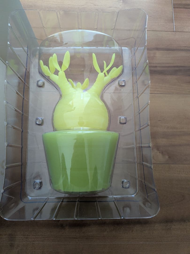 BOTANIZE/メディコム・トイ Amazon.co.jp: MEDICOM TOY × BOTANIZE 植物フィギュア, グロス