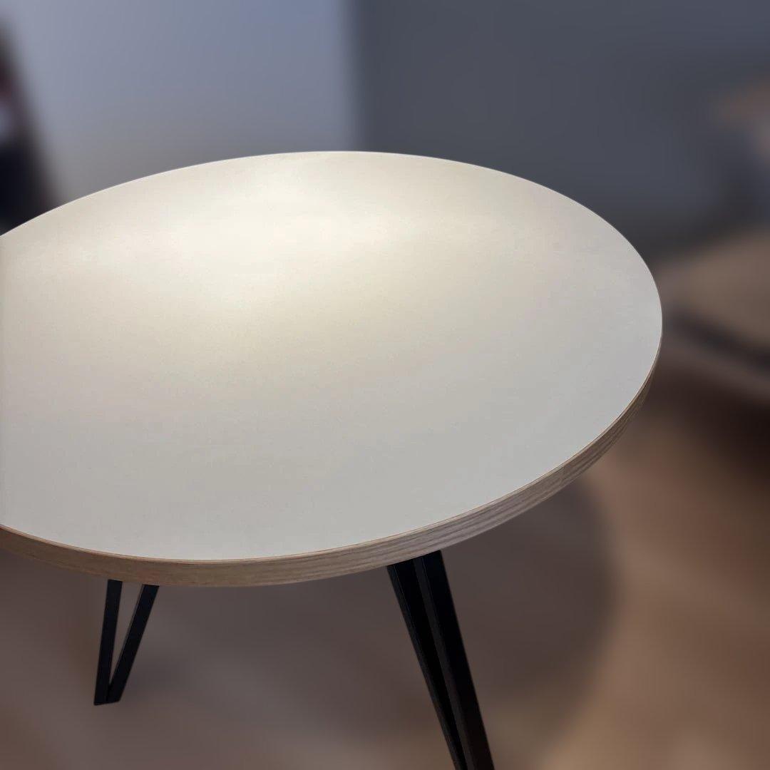 KANADEMONO カフェテーブル　リノリウム　2024年製