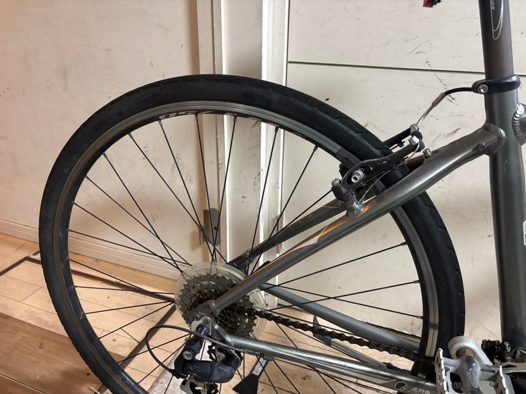 TREK 7.2FX トレックのクロスバイク グレー