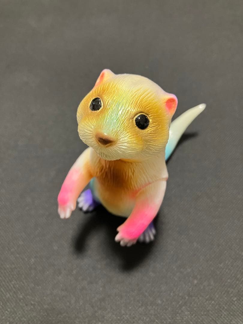 MAXTOY オッタ BLObPUS PAINT 蓄光成型　ソフビ　ブロッパス