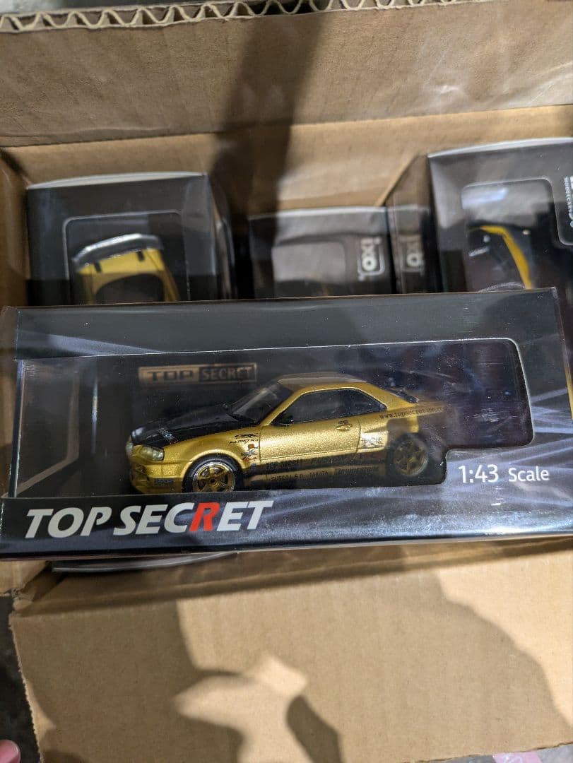 TOP SECRET R34 Gold 1/43スケールモデル　　12台セット