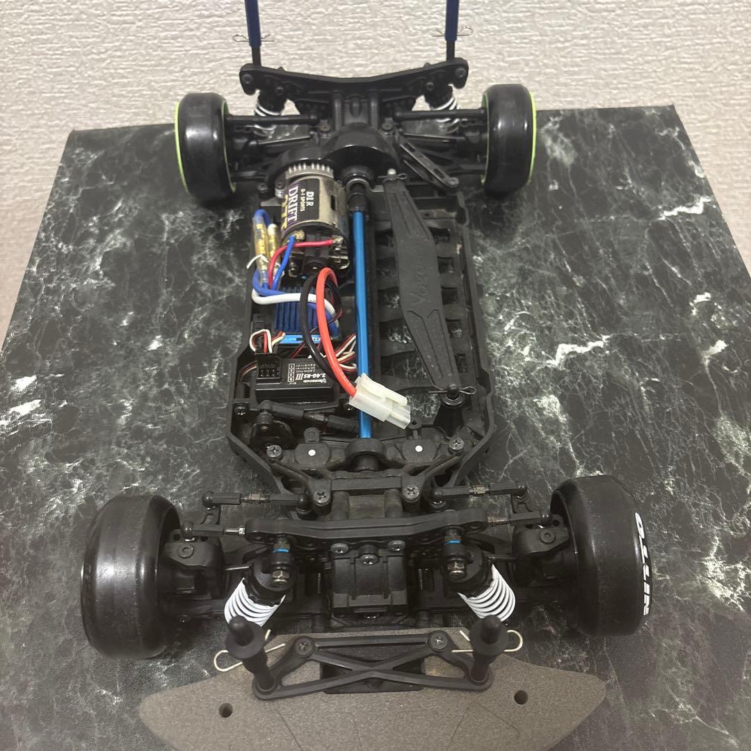 ヨコモ1/10ドリフトラジコン