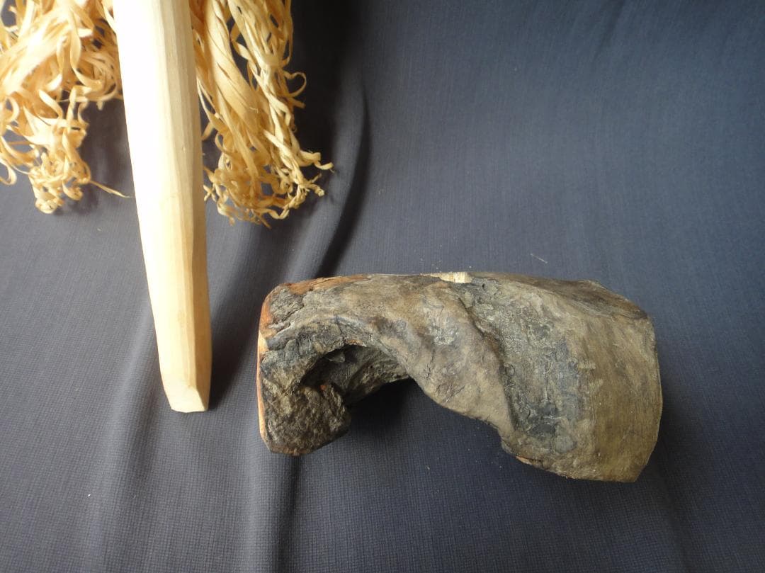 希少 アイヌ イナウ 60cm 台座付き アイヌ儀式