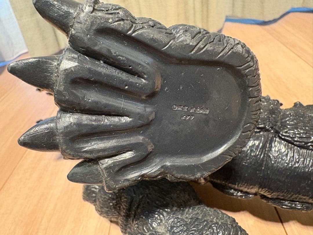 ゴジラ　特大ソフビ　フィギュア　1991（右手塗料付着あり）