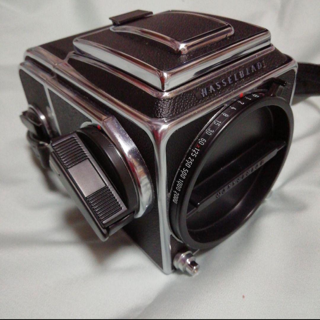 メルカリ市最終値下！】 2000F/CW ボディ + フィルムマガジンA12