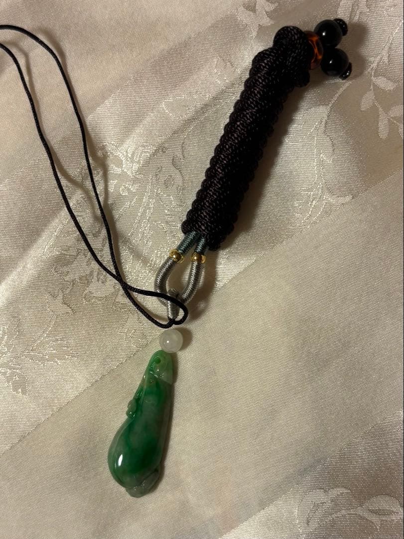 天然翡翠 本物保証 男女問わず