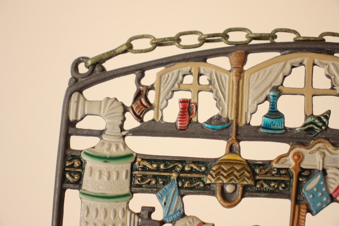 ドイツ キューン工房 錫細工 錫壁飾り オーナメント バスルームレディー