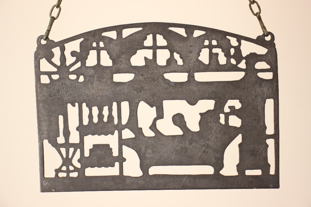 ドイツ キューン工房 錫細工 錫壁飾り オーナメント バスルームレディー