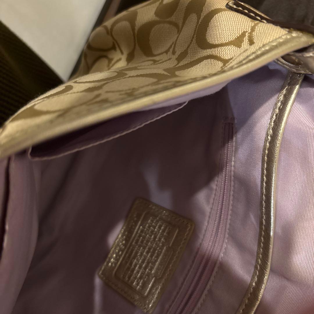 COACH ショルダーバッグ ベージュ　ゴールド