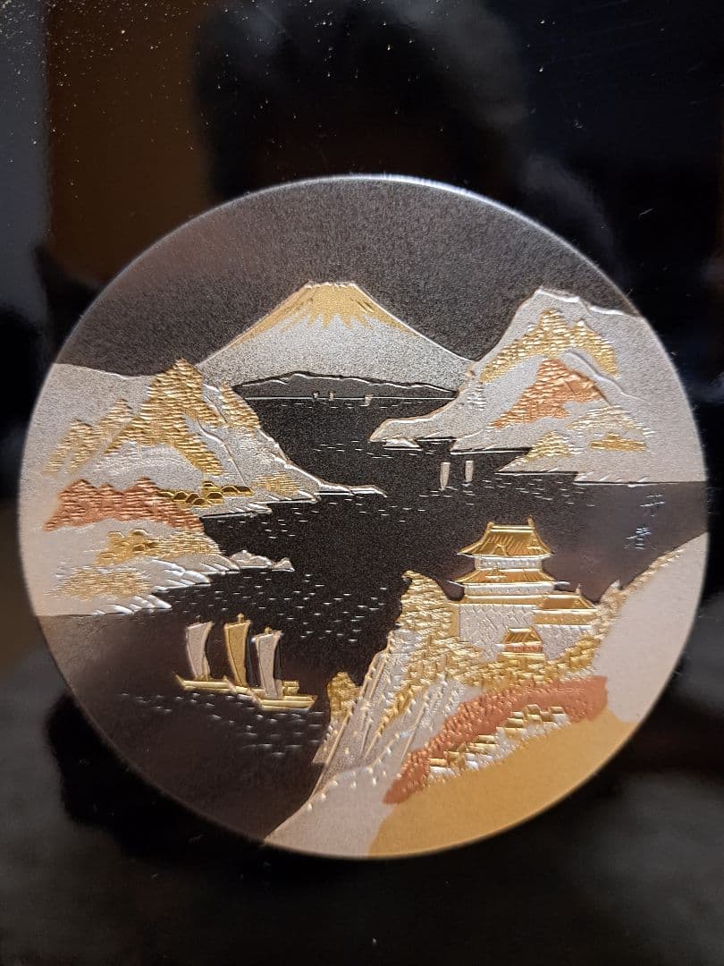 芳春刀彫金屏風 城湾富士 絢爛豪華