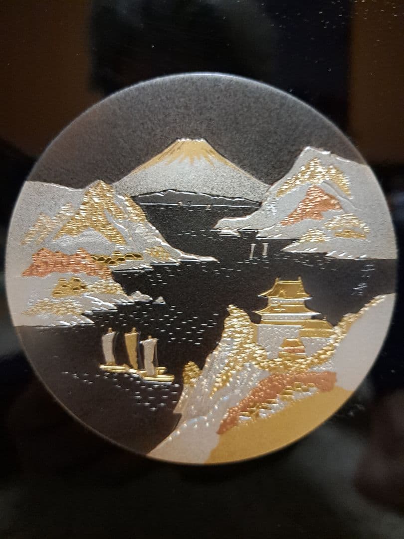 芳春刀彫金屏風 城湾富士 絢爛豪華