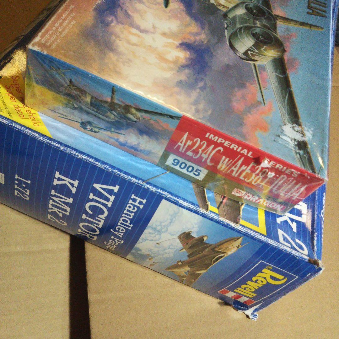 大型航空機 レベル 1/72 ビクター K Mk2 ドラゴン Ar234 中古品 - メルカリ