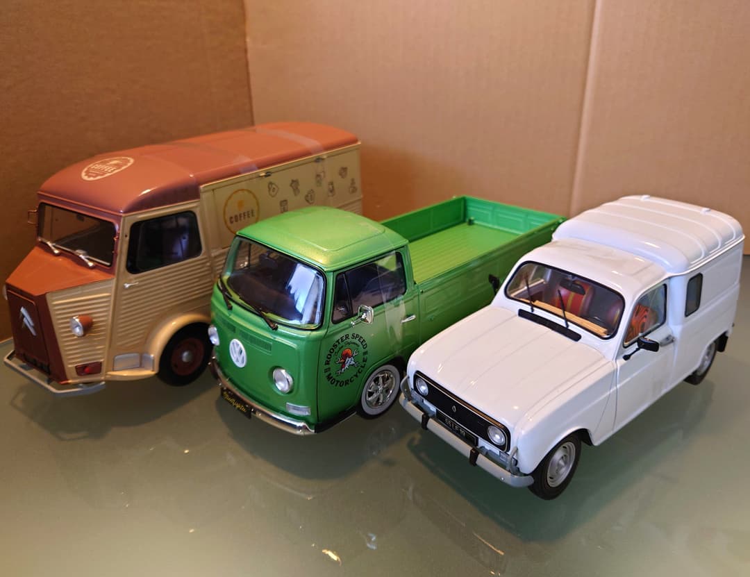 1/18 ルノー 4L F6 (ホワイト) ソリド製ダイキャスト製ミニカー