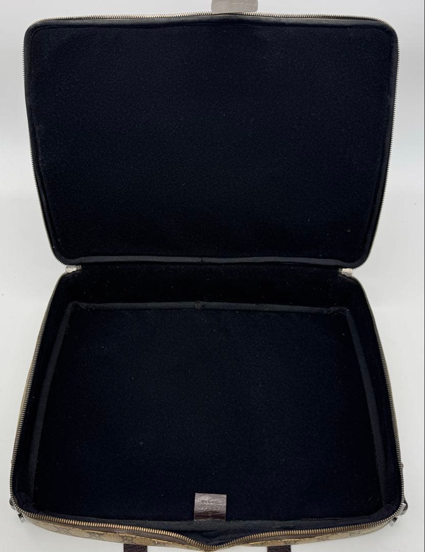 グッチ ビジネスバッグ ハンドバッグ GGスプリーム　シェリーライン　A4収納可