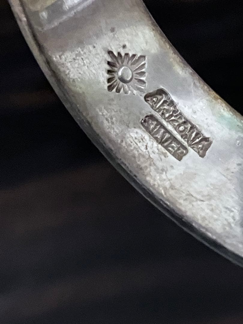 ARIZONA シルバーエングレーブカフブレスレット