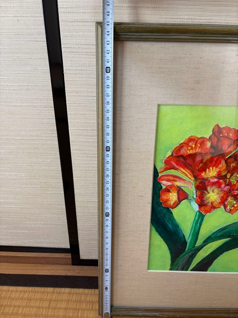 赤い花の絵画（フレーム付き）